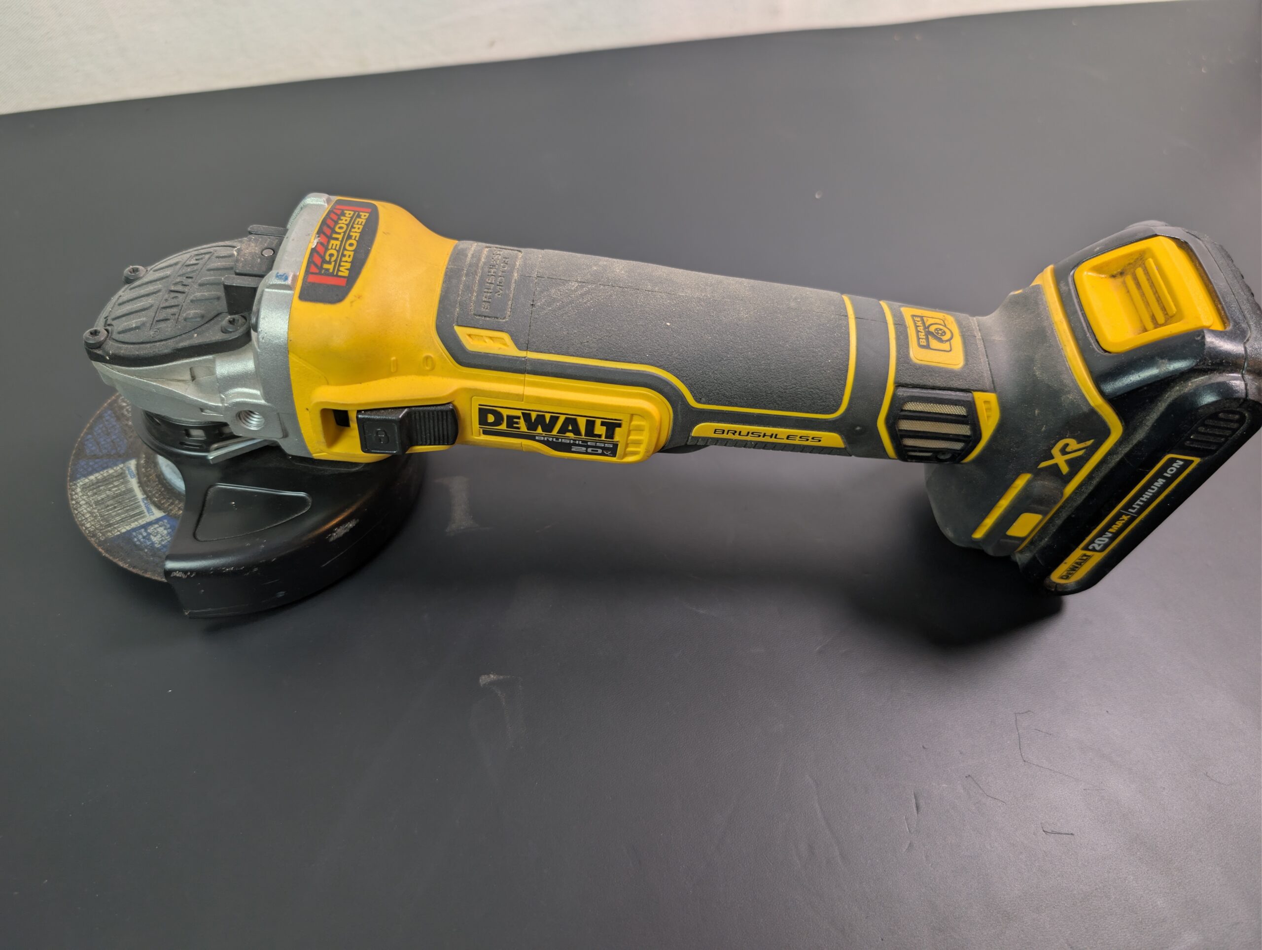 DeWalt 20V MAX brushless angle grinder