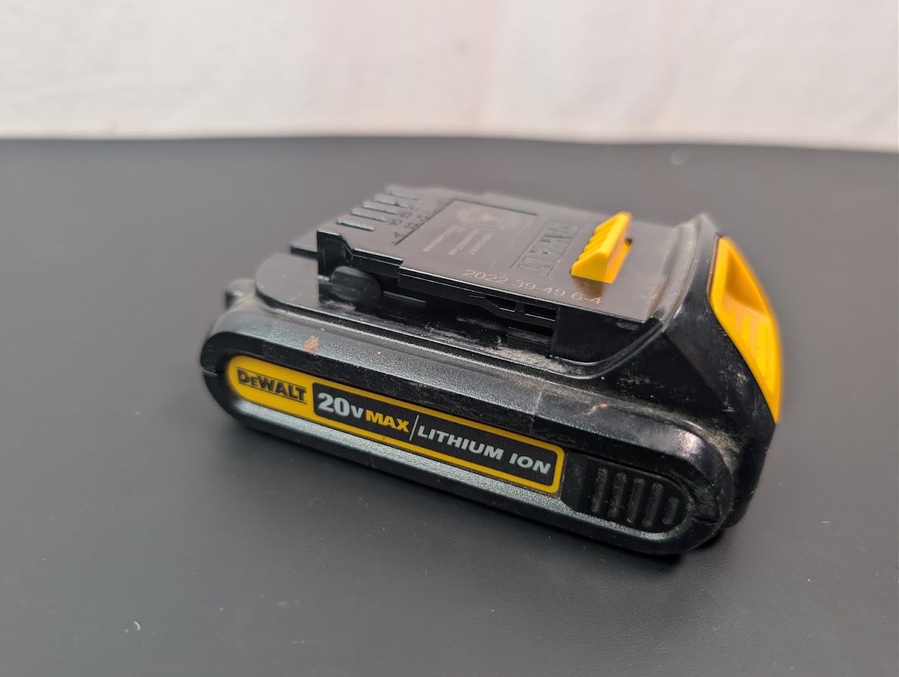 DeWalt 20V MAX lithium-ion battery pack