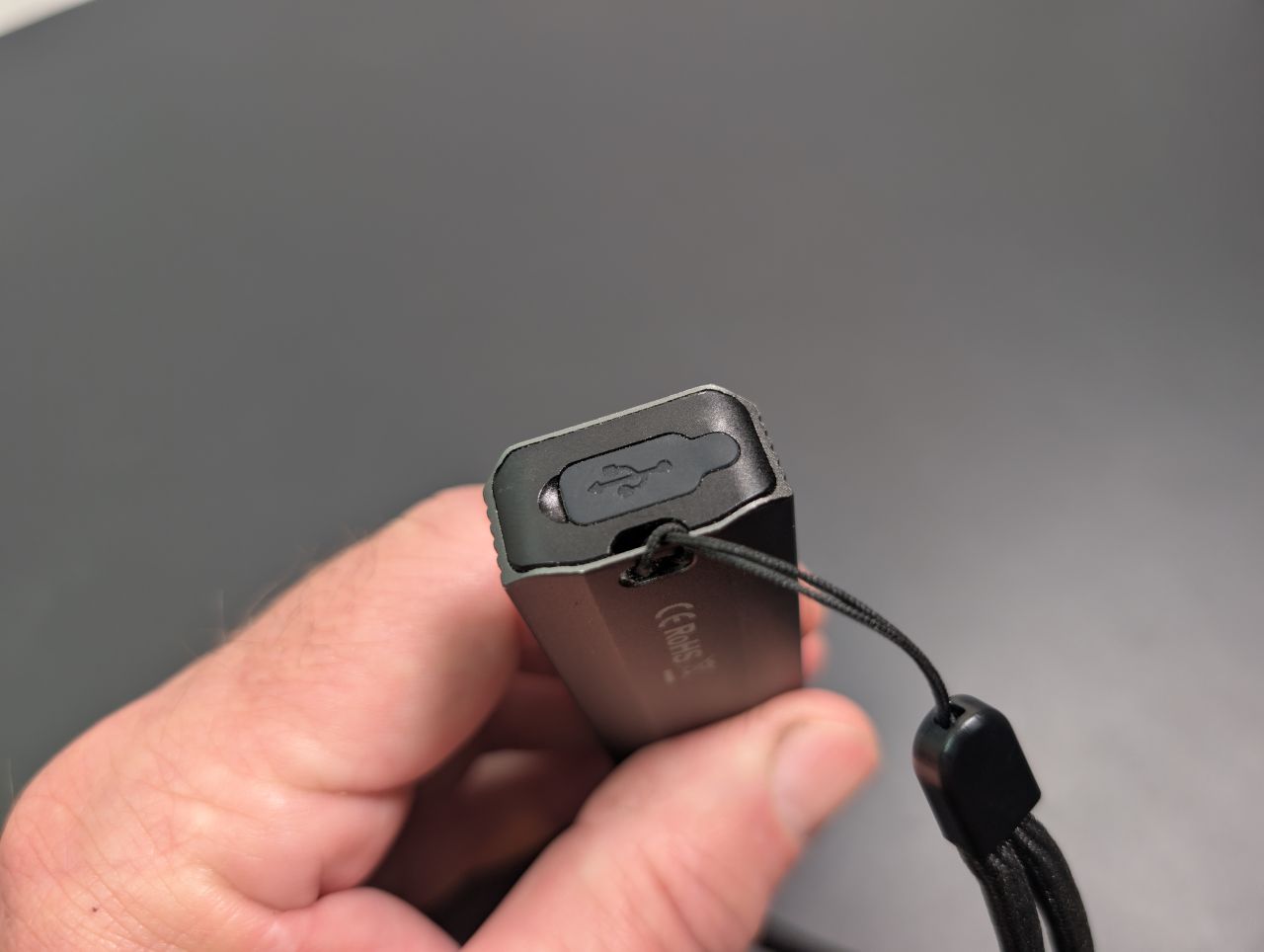 Sofirn ST1 USB-C tail charge port