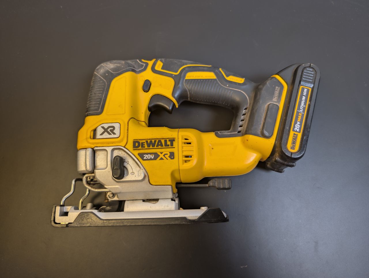DeWalt 20V XR jigsaw